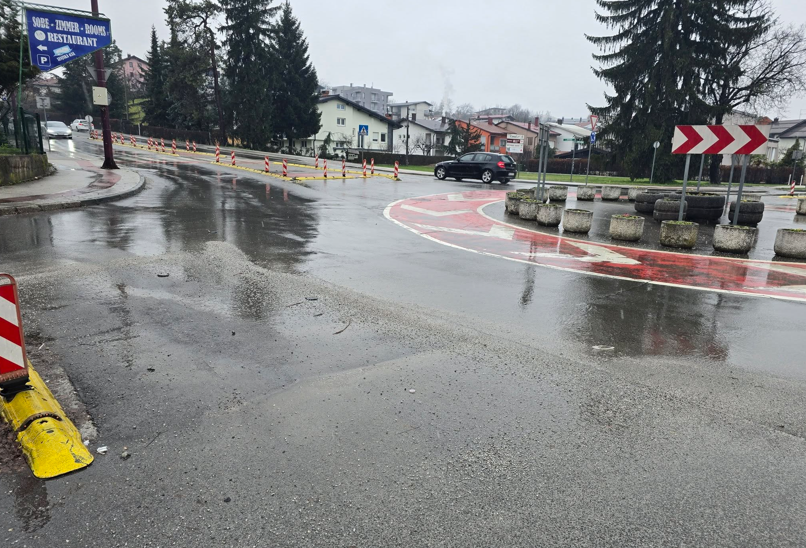 Kružni tok pod Švarčom: Tko je odgovoran za sudar – vozač ili upravitelj ceste?